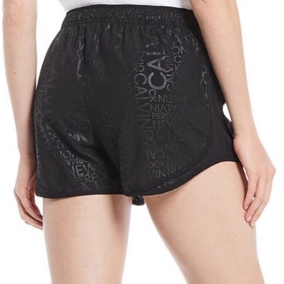 Calvin Klein Performance L black logo print 3” 2-pocket athletic running shorts - Picture 2 of 16